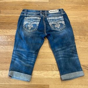 Rock Revival Capri Jeans 32